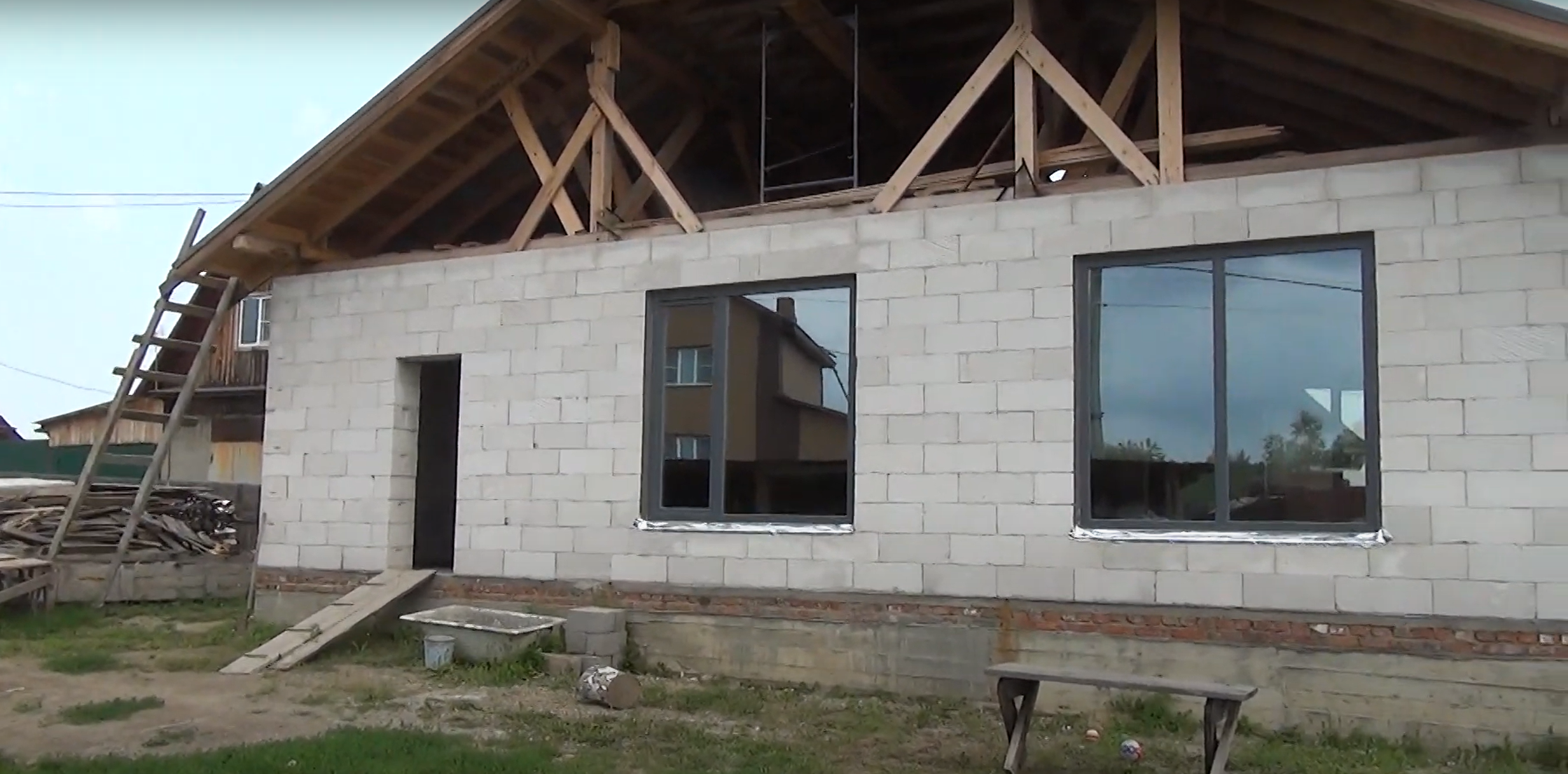 https://habarovsk.delaem-okna.ru/storage/app/uploads/public/63f/44f/b32/63f44fb32a762558211407.png